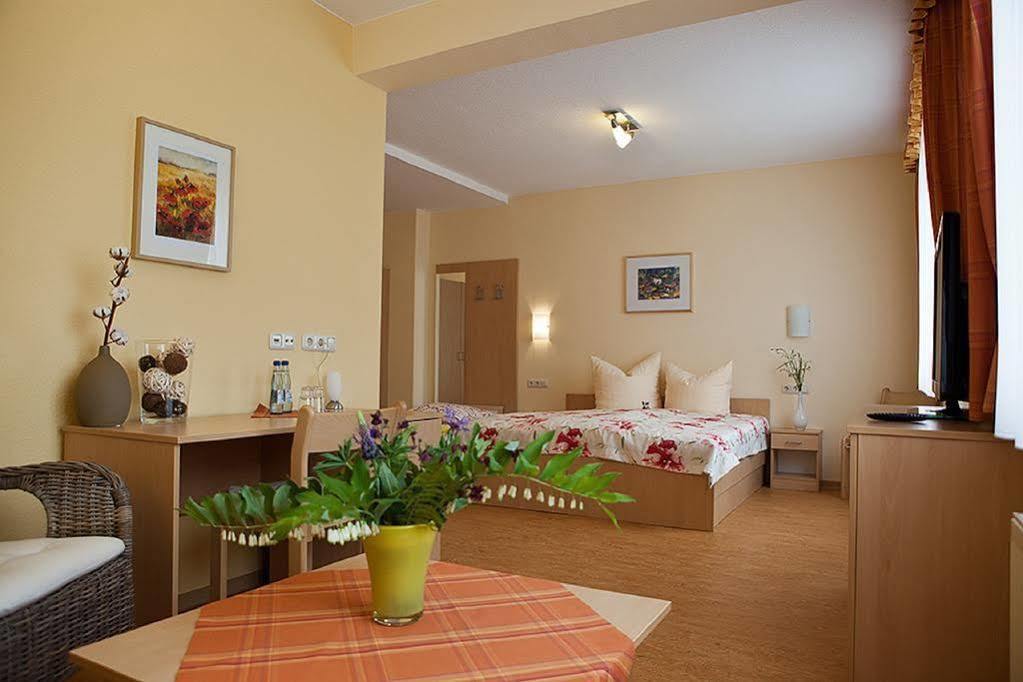 Landhotel Bad Duerrenberg Exterior photo